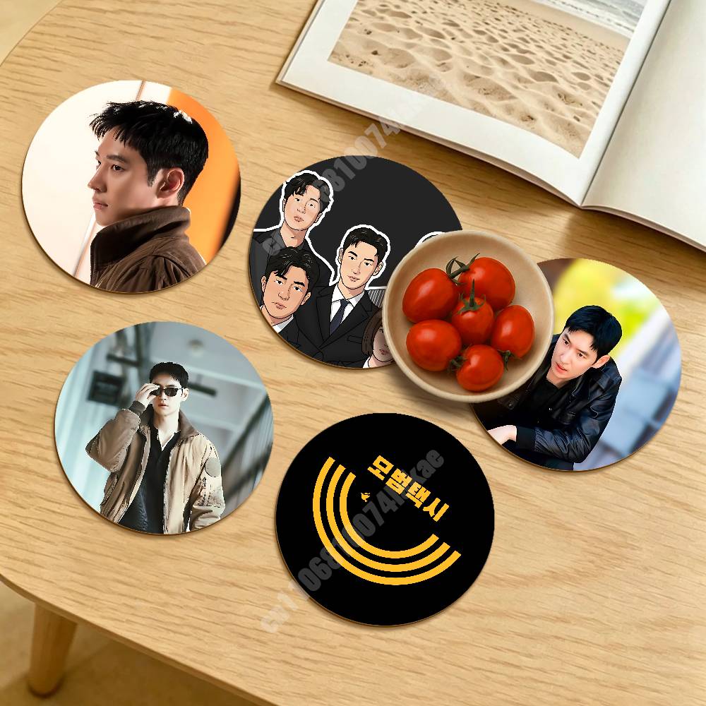 Lifestyle Korean Drama - แก้วน้ำลายซีรีส์เกาหลีเรื่องคนขับแท็กซี่คิมโดกี สำหรับตกแต่งสถานที่ทำงานสไตล์โมเดิร์น แนวคิดการใช้ชีวิตอย่างยั่งยืน